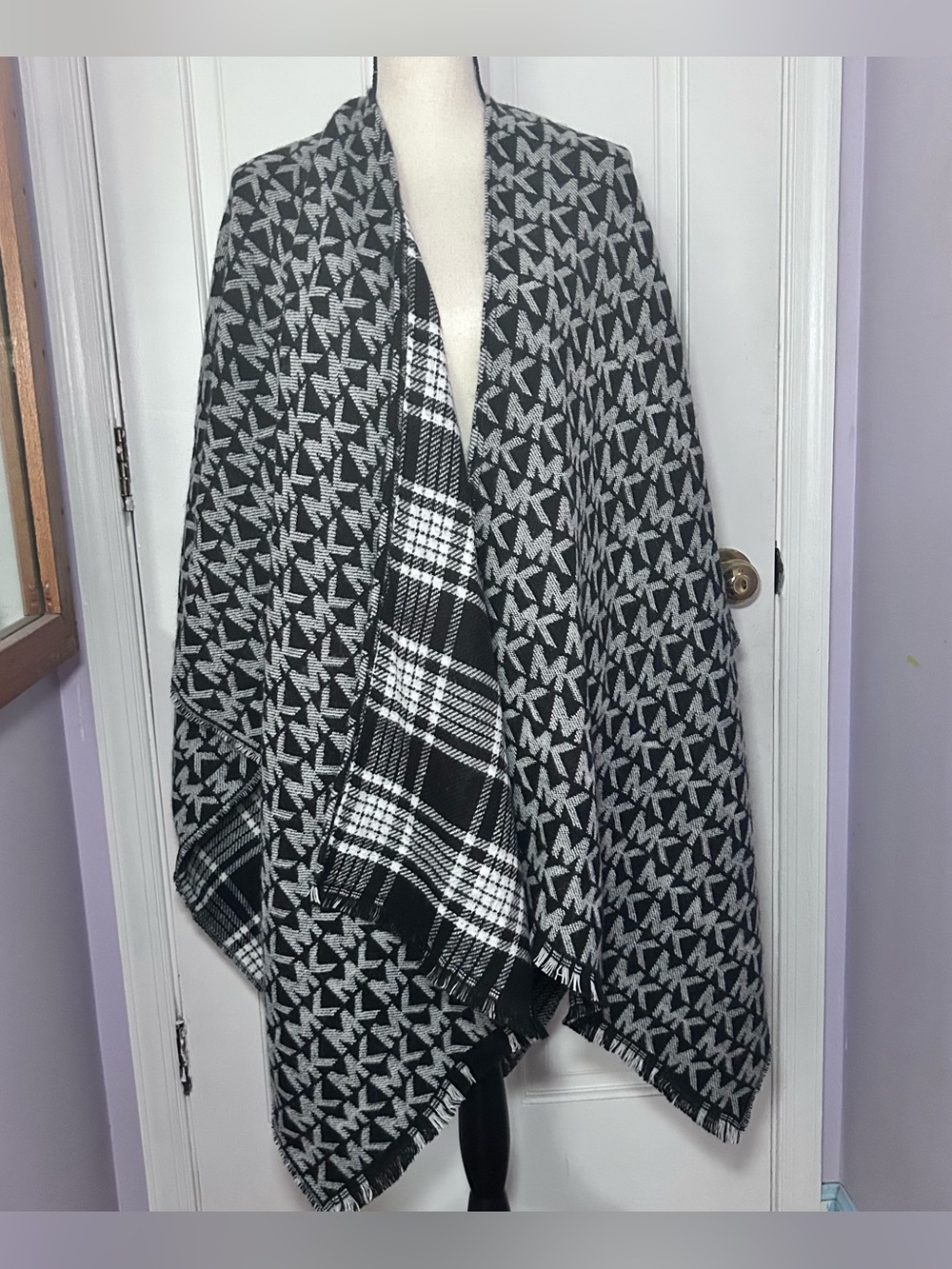 New Michael Kors Logo Plaid Reversible Cape Sweater One Size